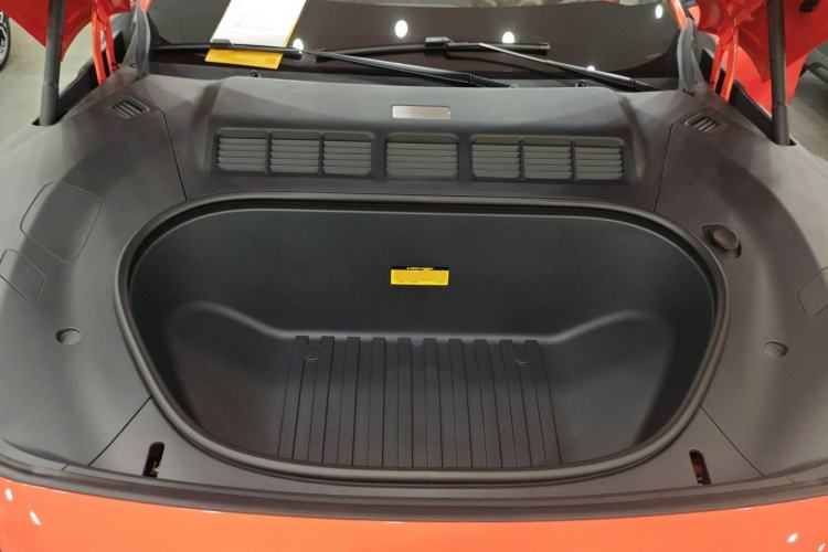 Used Xiaomi Auto YU7 2025 Ultra-Long Range Rear-Wheel Drive Version Engine Bay