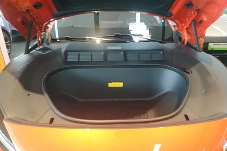 Used Xiaomi Auto YU7 2025 Ultra-Long Range High-Performance All-Wheel-Drive Max Edition Engine Bay
