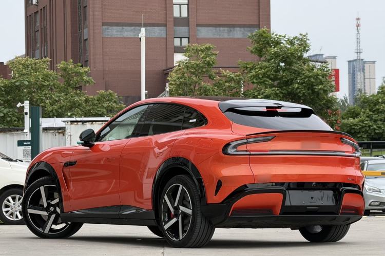 Used Xiaomi Auto YU7 2025 Ultra-Long Range High-Performance All-Wheel-Drive Max Edition Exterior 2