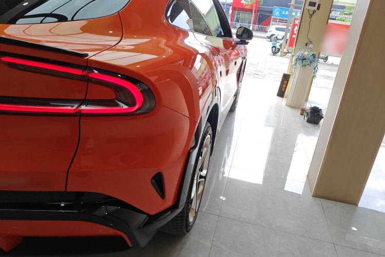 Used Xiaomi Auto YU7 2025 Ultra-Long Range High-Performance All-Wheel-Drive Max Edition Exterior 3