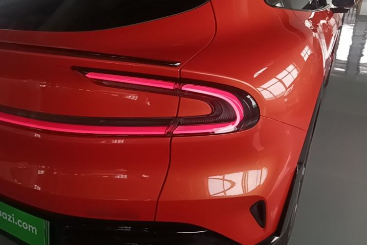 Used Xiaomi Auto YU7 2025 Ultra-Long Range High-Performance All-Wheel-Drive Max Edition Exterior 3