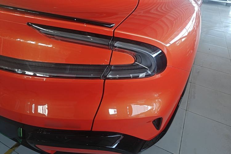 Used Xiaomi Auto YU7 2025 Ultra-Long Range High-Performance All-Wheel-Drive Max Edition Exterior 3