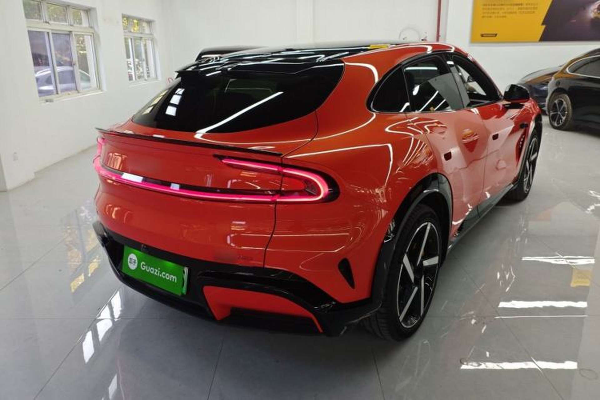 Used Xiaomi Auto YU7 2025 Ultra-Long Range High-Performance All-Wheel-Drive Max Edition Exterior 5