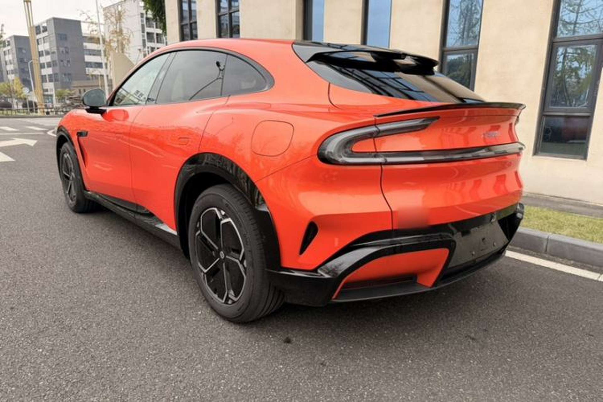 Used Xiaomi Auto YU7 2025 Ultra-Long Range Rear-Wheel Drive Version Exterior 6
