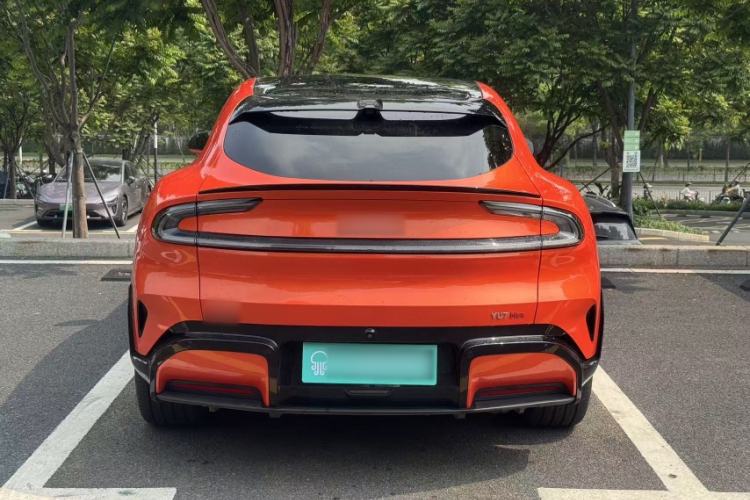 Used Xiaomi Auto YU7 2025 Ultra-Long Range High-Performance All-Wheel-Drive Max Edition Exterior 8