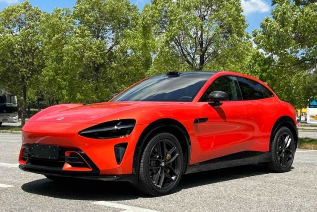 Used Xiaomi Auto YU7 2025 Ultra-Long Range High-Performance All-Wheel-Drive Max Edition