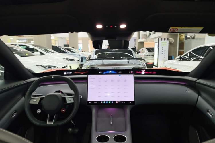 Used Xiaomi Auto YU7 2025 Ultra-Long Range Rear-Wheel Drive Version Headliner