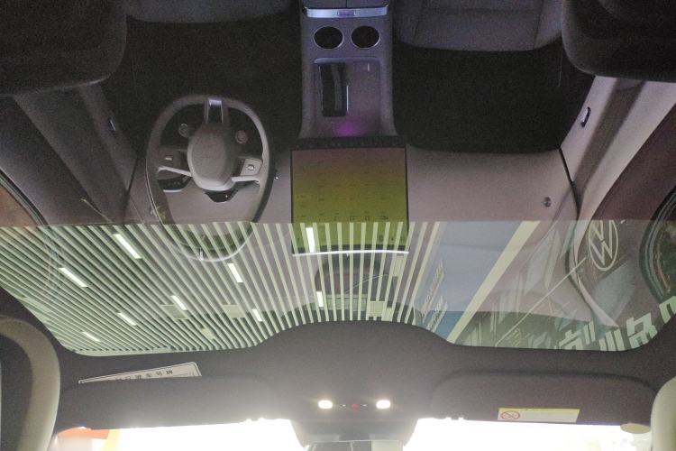 Used Xiaomi Auto YU7 2025 Ultra-Long Range Rear-Wheel Drive Version Headliner