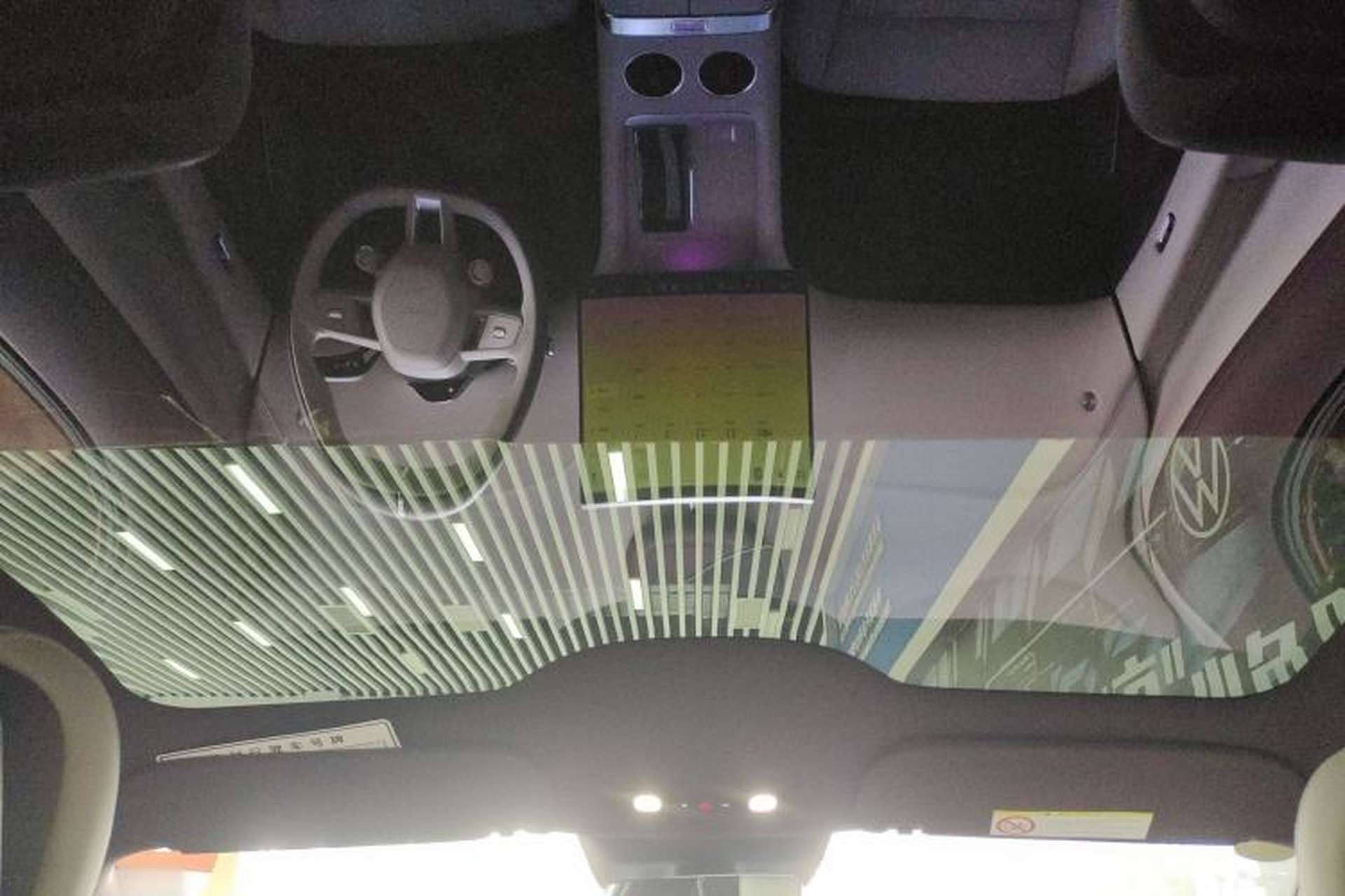 Used Xiaomi Auto YU7 2025 Ultra-Long Range Rear-Wheel Drive Version Headliner