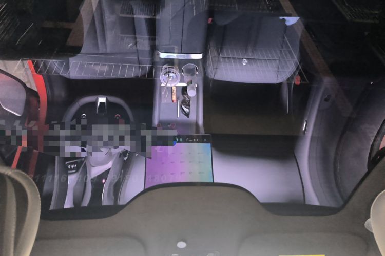 Used Xiaomi Auto YU7 2025 Ultra-Long Range High-Performance All-Wheel-Drive Max Edition Headliner