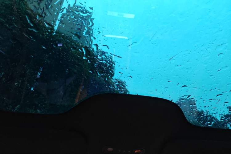 Used Xiaomi Auto YU7 2025 Ultra-Long Range High-Performance All-Wheel-Drive Max Edition Headliner