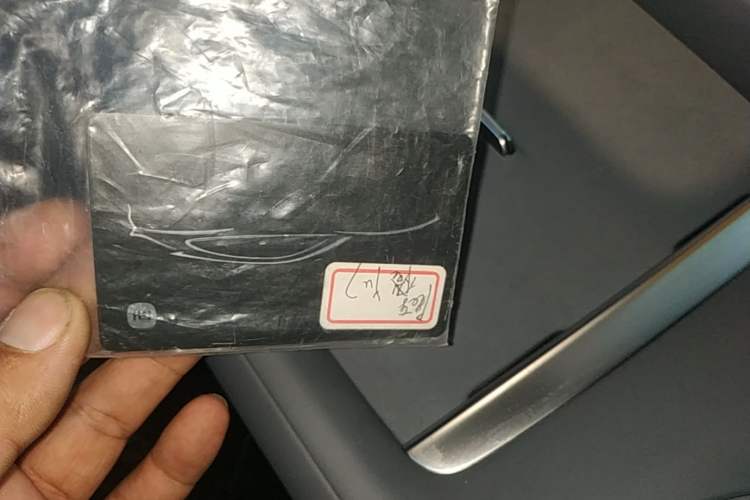 Used Xiaomi Auto YU7 2025 Ultra-Long Range High-Performance All-Wheel-Drive Max Edition Interior 1