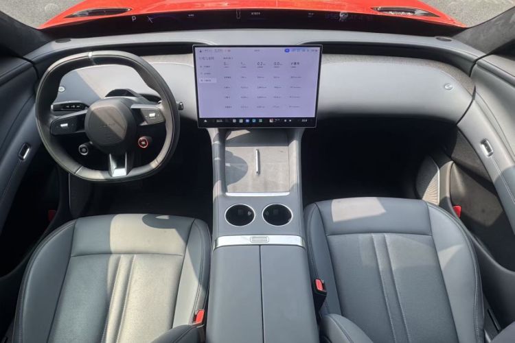 Used Xiaomi Auto YU7 2025 Ultra-Long Range High-Performance All-Wheel-Drive Max Edition Interior 2