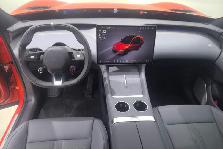 Used Xiaomi Auto YU7 2025 Ultra-Long Range Rear-Wheel Drive Version Interior 3