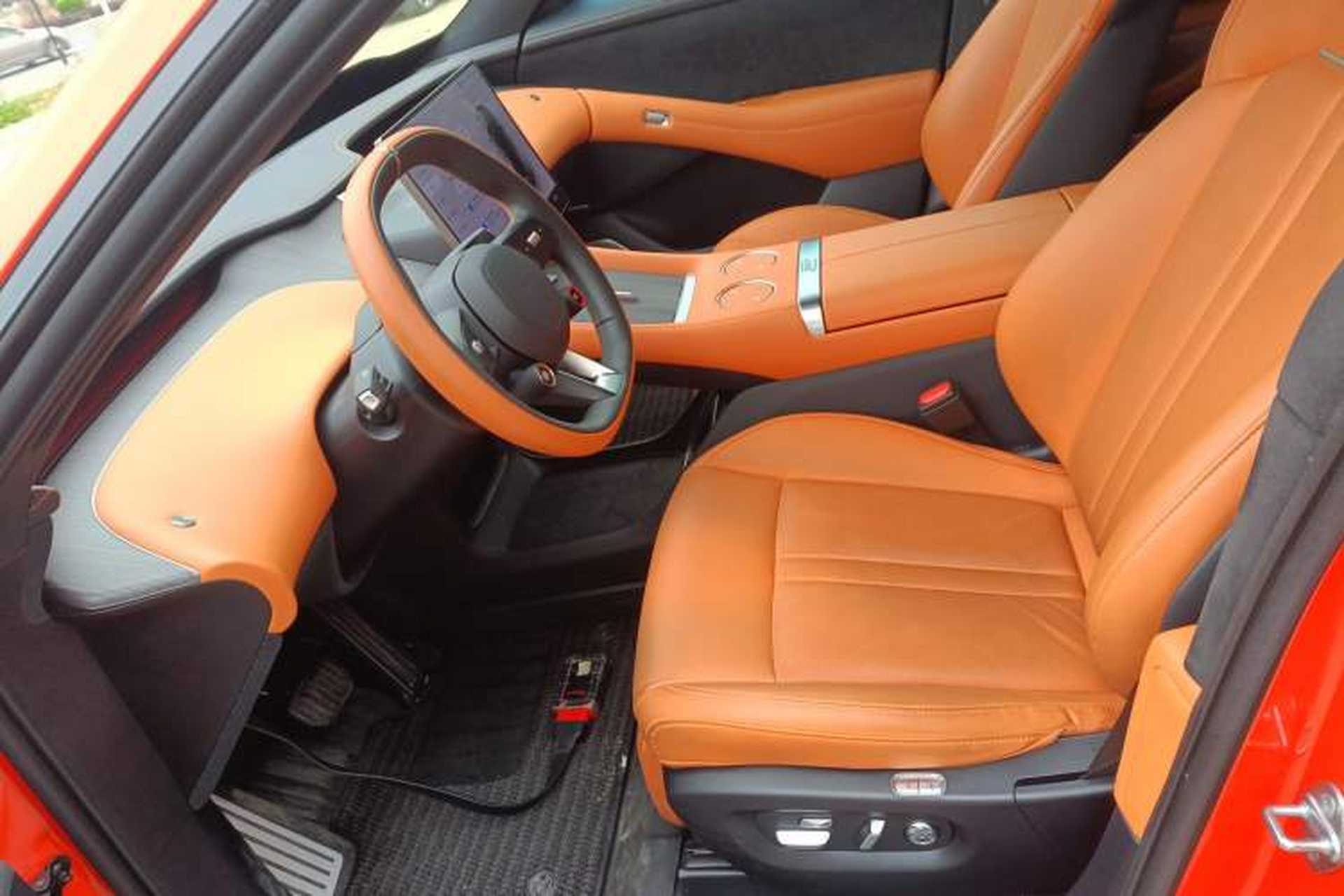 Used Xiaomi Auto YU7 2025 Ultra-Long Range High-Performance All-Wheel-Drive Max Edition Left Front Seat
