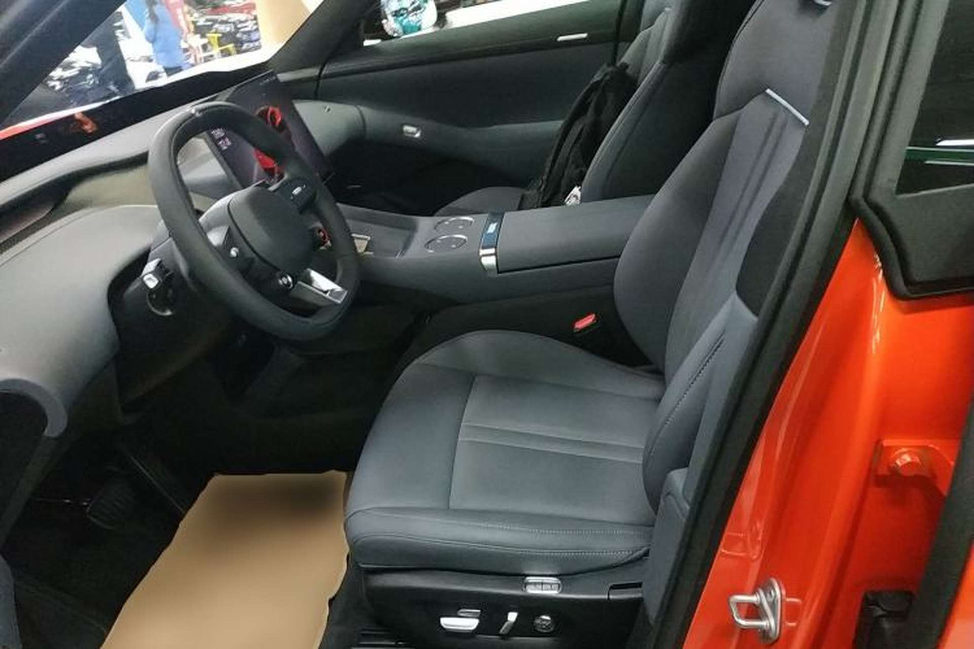 Used Xiaomi Auto YU7 2025 Ultra-Long Range High-Performance All-Wheel-Drive Max Edition Left Front Seat