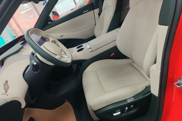 Used Xiaomi Auto YU7 2025 Ultra-Long Range Rear-Wheel Drive Version Left Front Seat