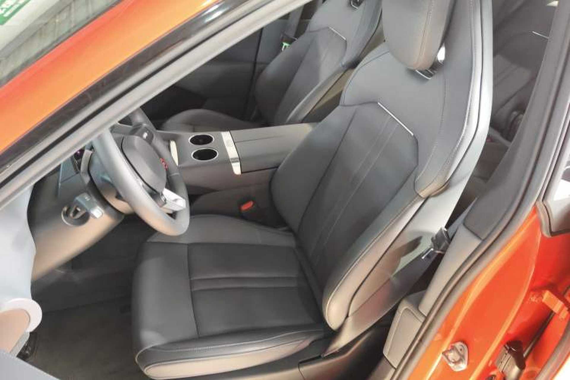 Used Xiaomi Auto YU7 2025 Ultra-Long Range Rear-Wheel Drive Version Left Front Seat