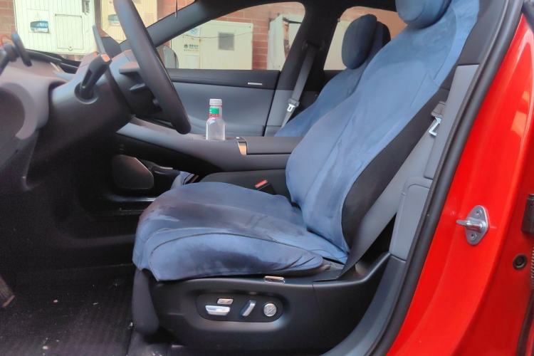 Used Xiaomi Auto YU7 2025 Ultra-Long Range All-Wheel Drive Pro Version Left Front Seat