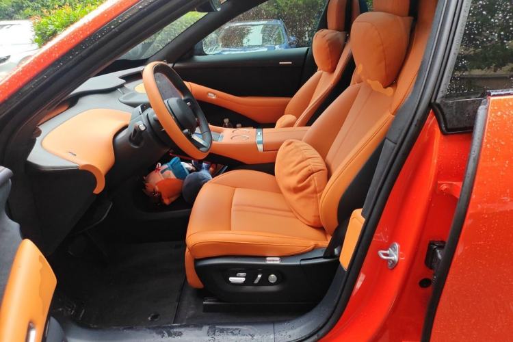 Used Xiaomi Auto YU7 2025 Ultra-Long Range High-Performance All-Wheel-Drive Max Edition Left Front Seat