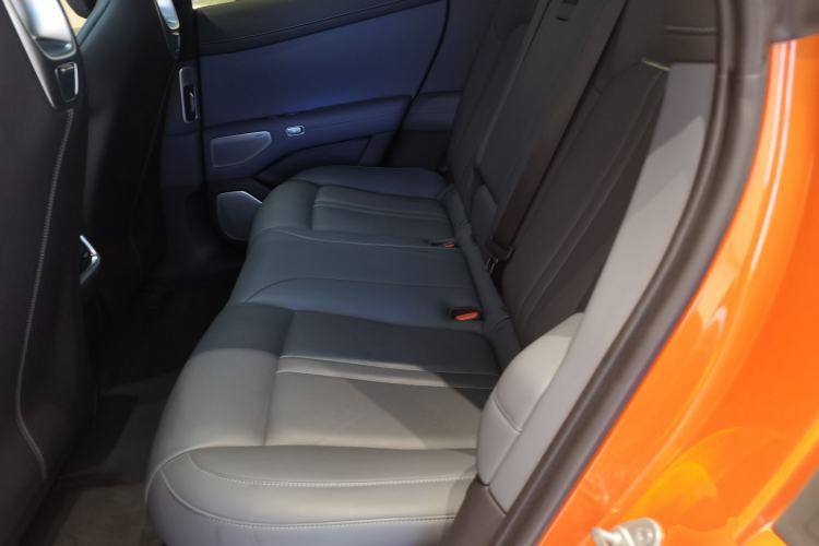 Used Xiaomi Auto YU7 2025 Ultra-Long Range High-Performance All-Wheel-Drive Max Edition Left Rear Seat