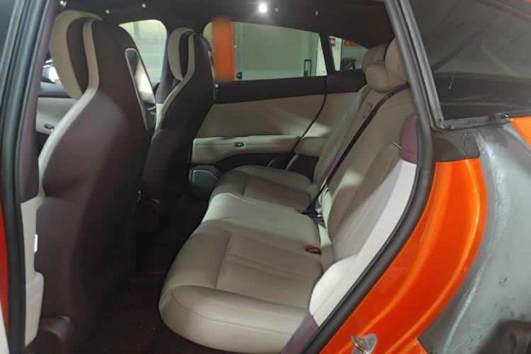 Used Xiaomi Auto YU7 2025 Ultra-Long Range Rear-Wheel Drive Version Left Rear Seat