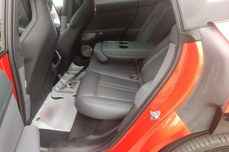 Used Xiaomi Auto YU7 2025 Ultra-Long Range High-Performance All-Wheel-Drive Max Edition Left Rear Seat