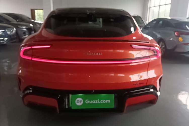 Used Xiaomi Auto YU7 2025 Ultra-Long Range High-Performance All-Wheel-Drive Max Edition Rear