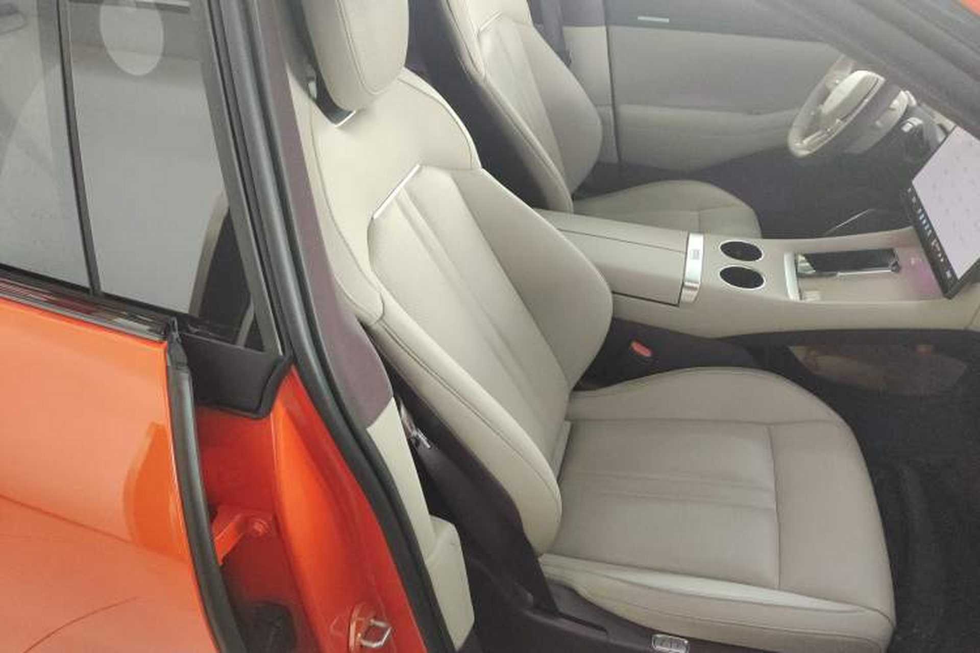 Used Xiaomi Auto YU7 2025 Ultra-Long Range Rear-Wheel Drive Version Right Front Seat