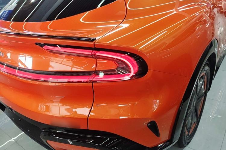Used Xiaomi Auto YU7 2025 Ultra-Long Range High-Performance All-Wheel-Drive Max Edition Right Rear Taillight