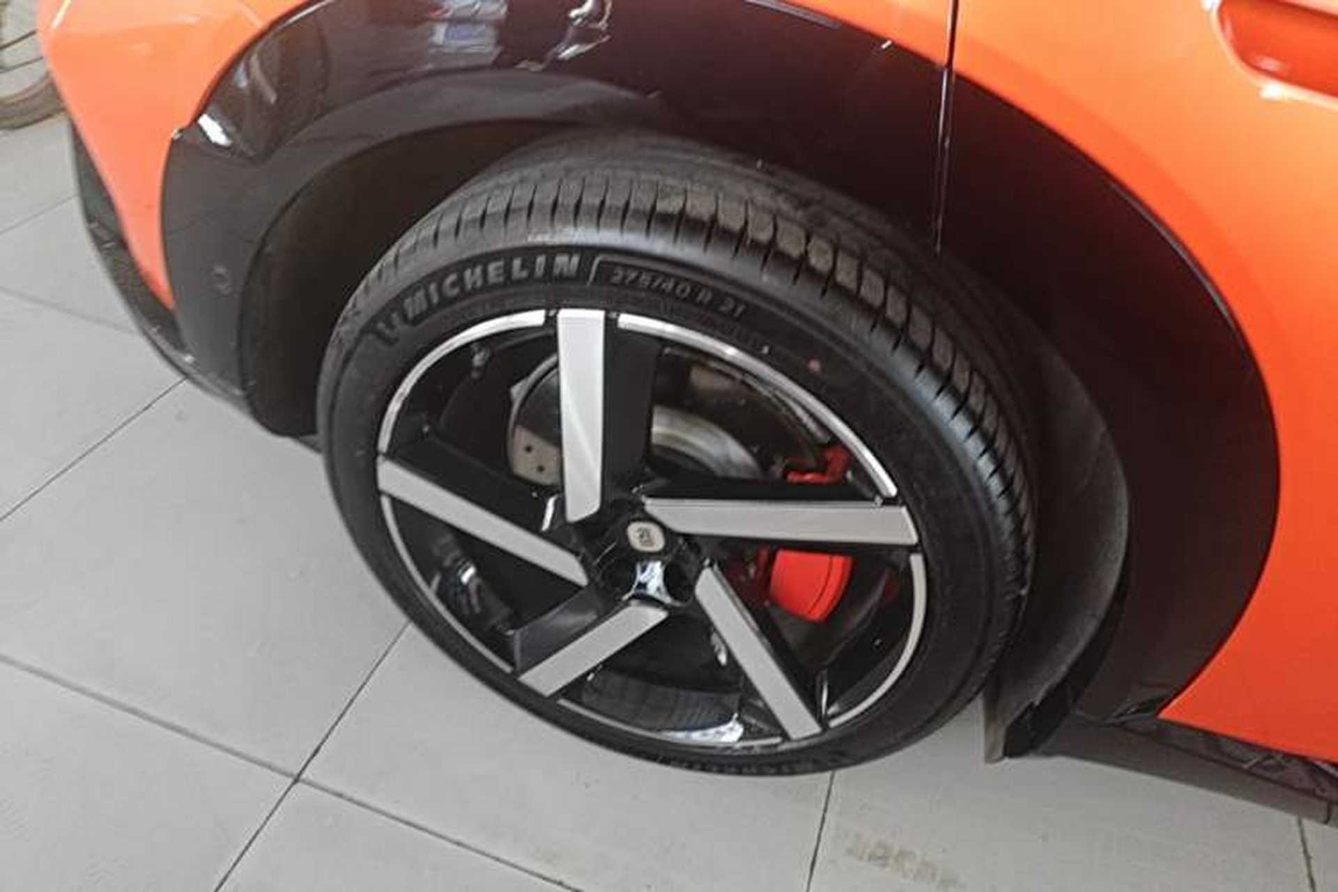 Used Xiaomi Auto YU7 2025 Ultra-Long Range High-Performance All-Wheel-Drive Max Edition Right Rear Wheel Hub