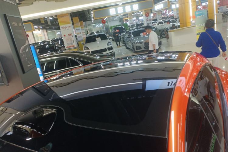 Used Xiaomi Auto YU7 2025 Ultra-Long Range All-Wheel Drive Pro Version Roof