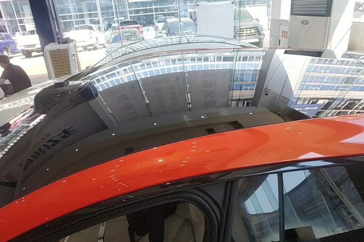 Used Xiaomi Auto YU7 2025 Ultra-Long Range Rear-Wheel Drive Version Roof