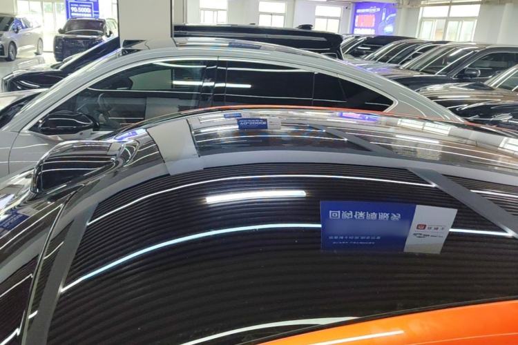 Used Xiaomi Auto YU7 2025 Ultra-Long Range High-Performance All-Wheel-Drive Max Edition Roof