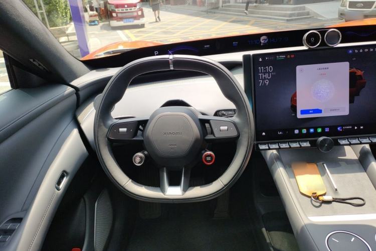Used Xiaomi Auto YU7 2025 Ultra-Long Range High-Performance All-Wheel-Drive Max Edition Steering Wheel