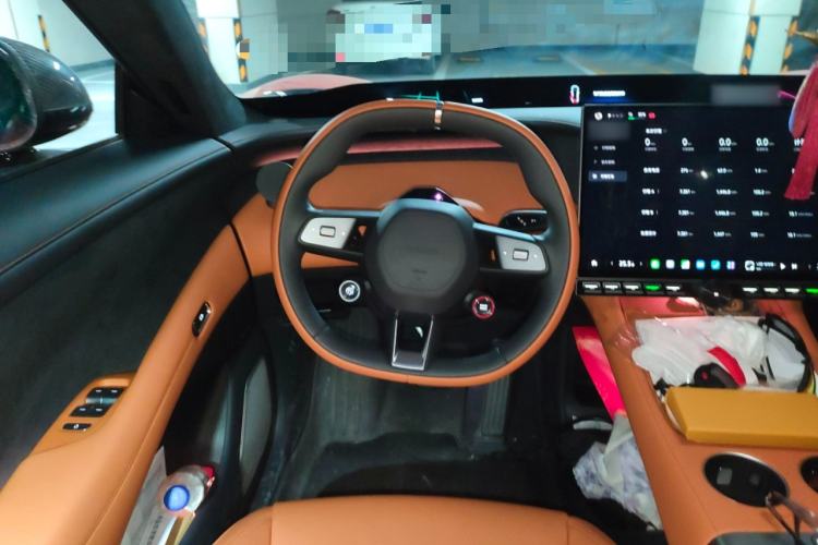 Used Xiaomi Auto YU7 2025 Ultra-Long Range High-Performance All-Wheel-Drive Max Edition Steering Wheel
