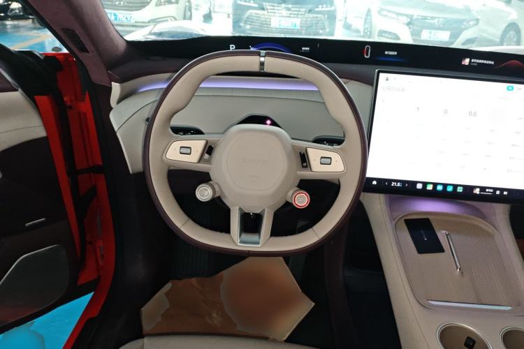 Used Xiaomi Auto YU7 2025 Ultra-Long Range High-Performance All-Wheel-Drive Max Edition Steering Wheel