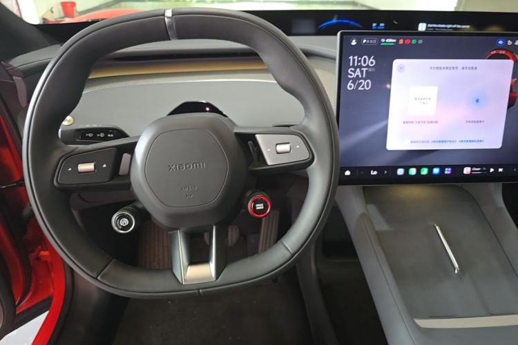 Used Xiaomi Auto YU7 2025 Ultra-Long Range High-Performance All-Wheel-Drive Max Edition Steering Wheel