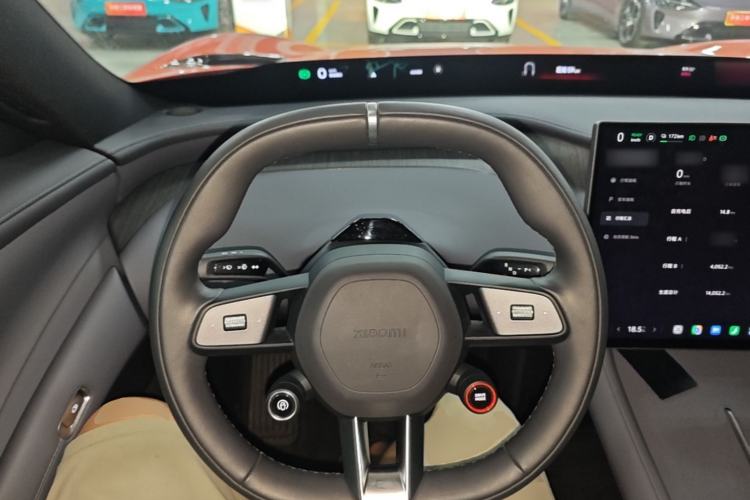 Used Xiaomi Auto YU7 2025 Ultra-Long Range Rear-Wheel Drive Version Steering Wheel