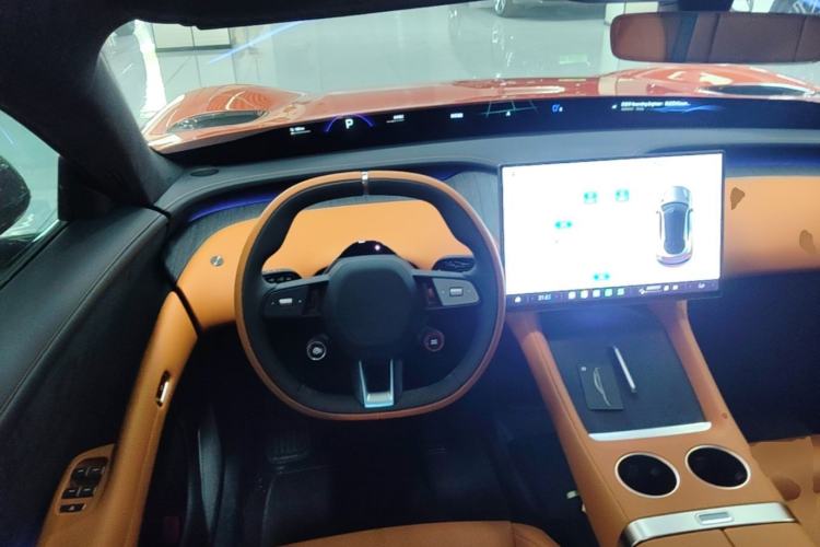 Used Xiaomi Auto YU7 2025 Ultra-Long Range High-Performance All-Wheel-Drive Max Edition Steering Wheel