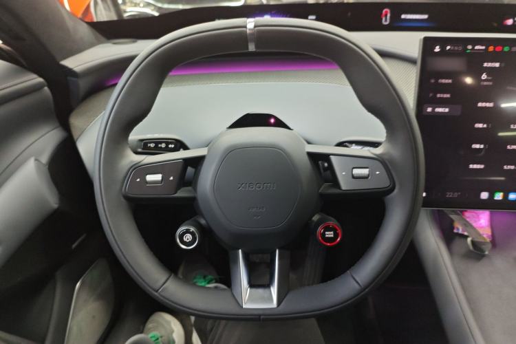 Used Xiaomi Auto YU7 2025 Ultra-Long Range High-Performance All-Wheel-Drive Max Edition Steering Wheel