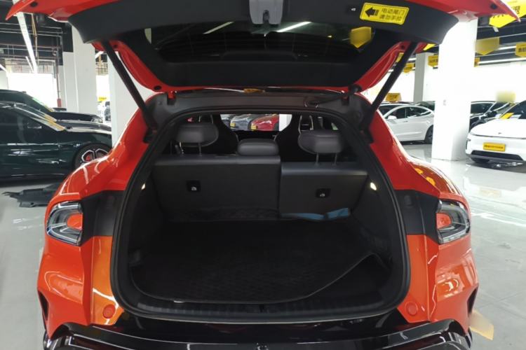Used Xiaomi Auto YU7 2025 Ultra-Long Range Rear-Wheel Drive Version Trunk
