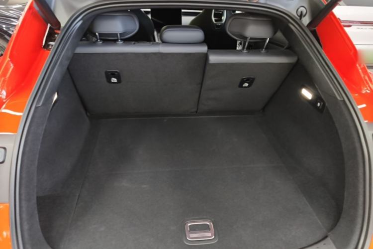 Used Xiaomi Auto YU7 2025 Ultra-Long Range Rear-Wheel Drive Version Trunk