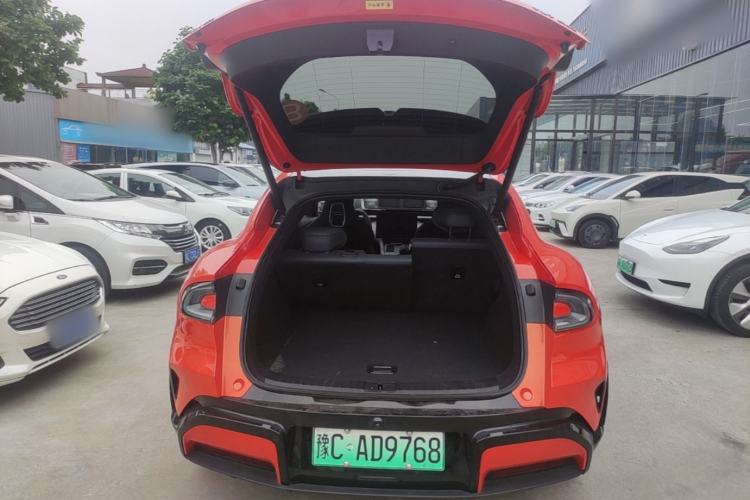 Used Xiaomi Auto YU7 2025 Ultra-Long Range High-Performance All-Wheel-Drive Max Edition Trunk