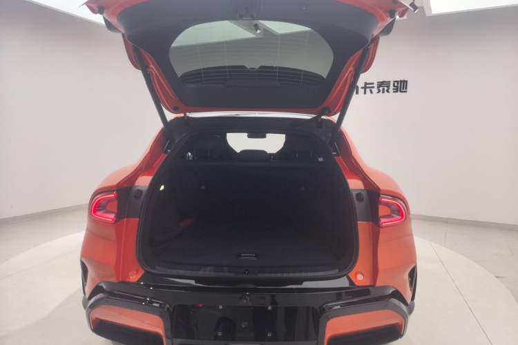 Used Xiaomi Auto YU7 2025 Ultra-Long Range Rear-Wheel Drive Version Trunk