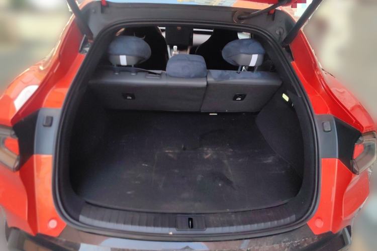 Used Xiaomi Auto YU7 2025 Ultra-Long Range All-Wheel Drive Pro Version Trunk