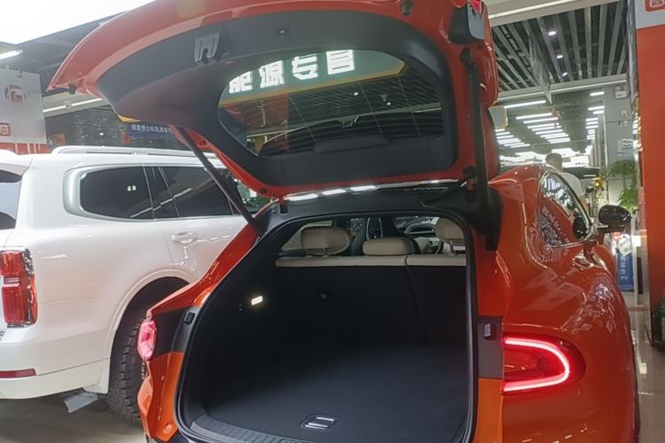 Used Xiaomi Auto YU7 2025 Ultra-Long Range Rear-Wheel Drive Version Trunk