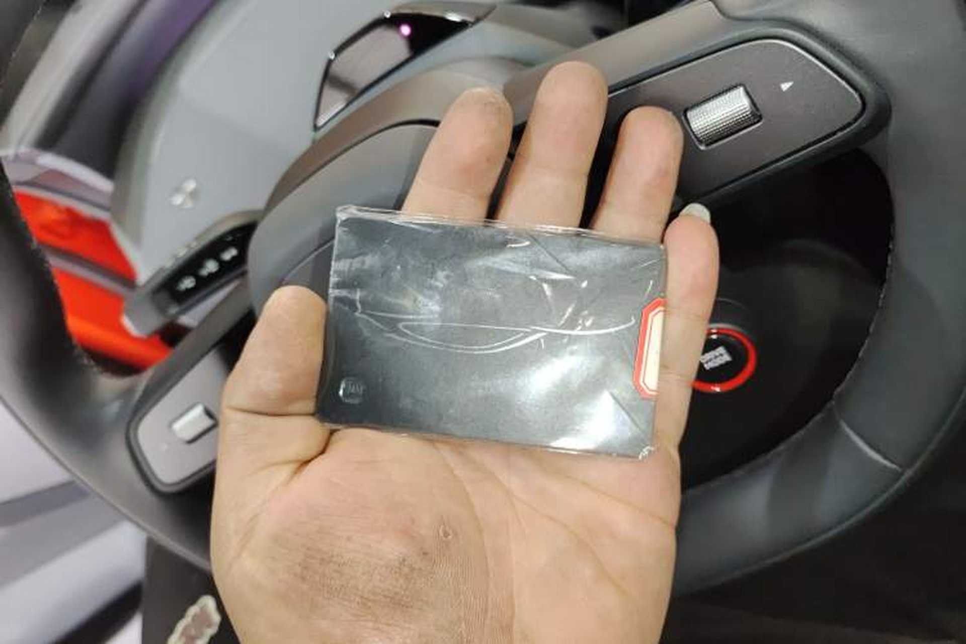 Used Xiaomi Auto YU7 2025 Ultra-Long Range High-Performance All-Wheel-Drive Max Edition Vehicle Key