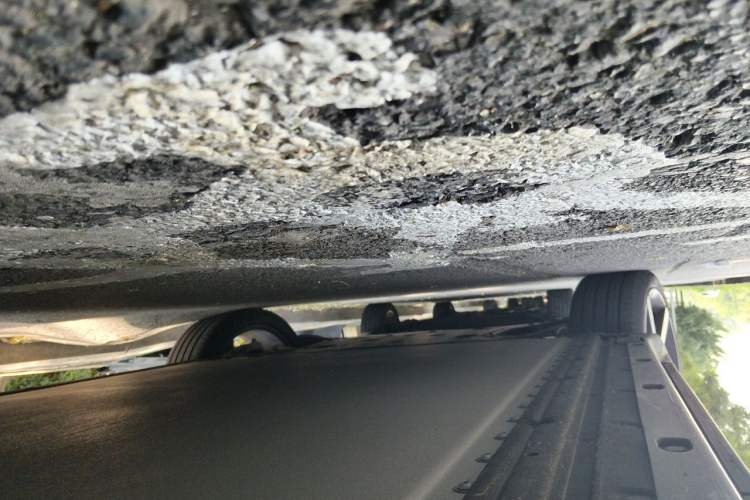 Used Xiaomi Auto YU7 2025 Ultra-Long Range High-Performance All-Wheel-Drive Max Edition Chassis Rear Left