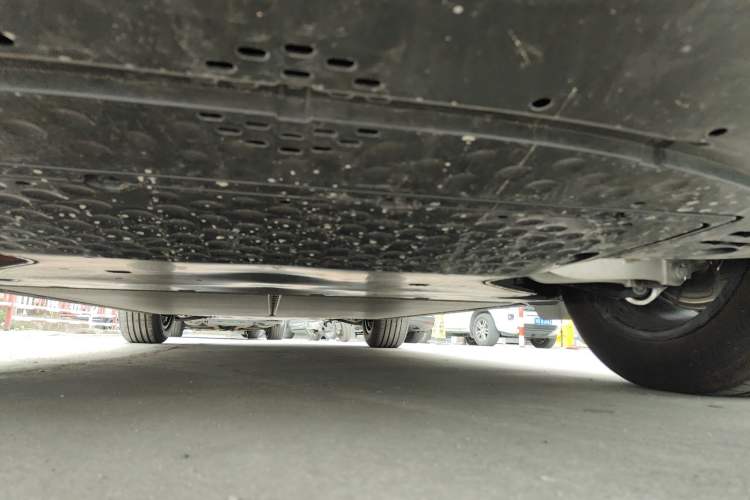Used Xiaomi Auto YU7 2025 Ultra-Long Range Rear-Wheel Drive Version Chassis Rear
